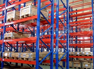汽配行業(yè)倉(cāng)儲(chǔ)貨架選擇指南 重型橫梁貨架的適用性分析